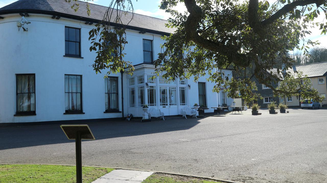 Courtmacsherry Hotel Exterior foto